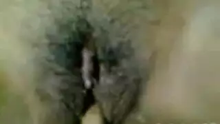 فعل إباحي صريح: الإصبع وأكل الكس في عرض مشتعل