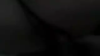 قذف على مؤخرتها تحت ضوء القمر