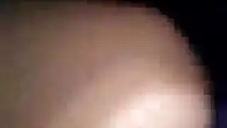 شقراء موشومة تتفجر شبقاً في فيلم إباحي