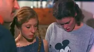 نيك محرم: الأب يفاجئ زوجة الابن بجنس عنيف